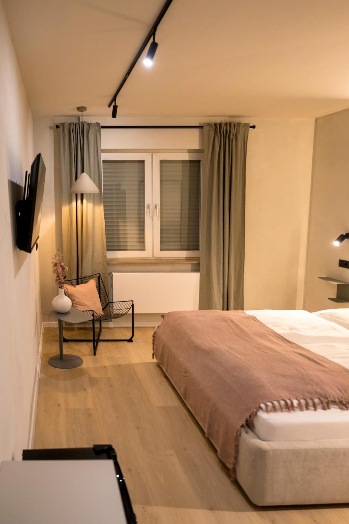 Hotel Weinhaus Kreuter Koblenz Kültér fotó
